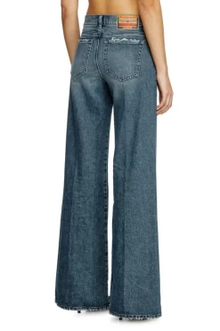 1978 D-Akemi Flare Jeans, Medium Blue, W29/L30