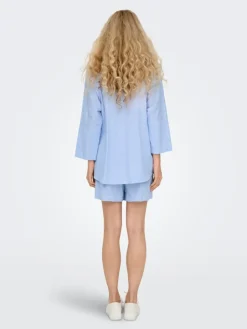 Augusta Shorts, Cloud Dancer/Blue Stripes, XS