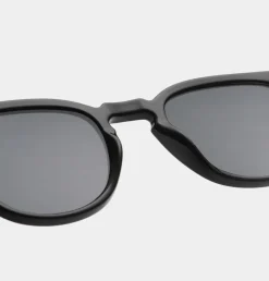 Bate Solbriller, Black