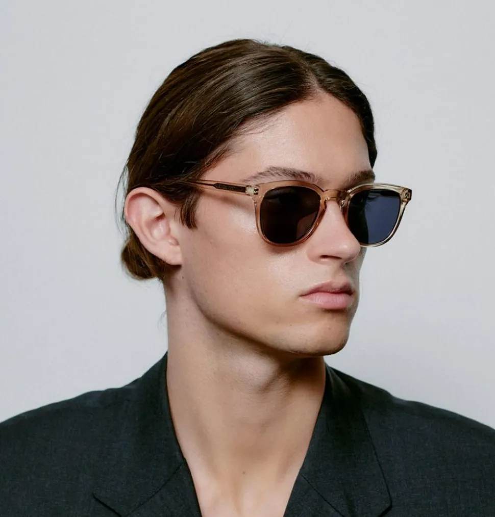 Bate Solbriller, Champagne