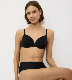 Body Makeup-Up Essentials WP BH, Black, 70F