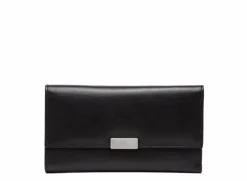 Celia Sigga Pung, Sort