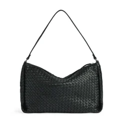 Claudia Taske, Black