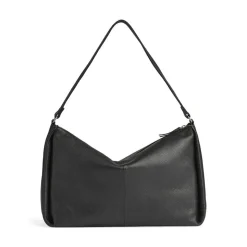 Claudia Taske, Black