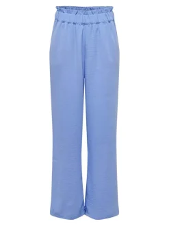 Divya Bukser, Hydrangea, M