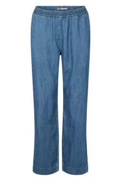Elli Bukser, Blue Denim, 38
