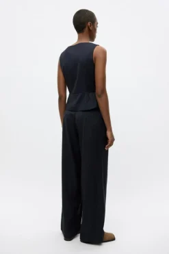 Enfresno Vest, Dark Navy Pinstripe, 40