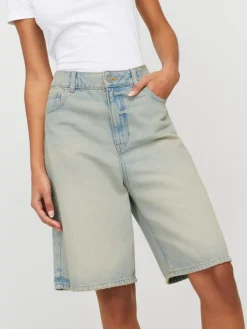 Erin Baggy Shorts, Light Blue Denim Vintage Wash, L