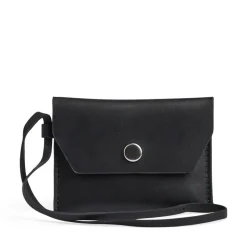 Everly Charm, Black