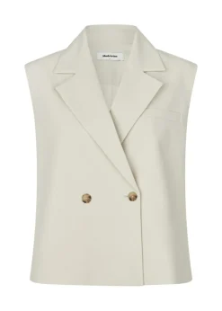 Gale Vest, Moonbeam, L