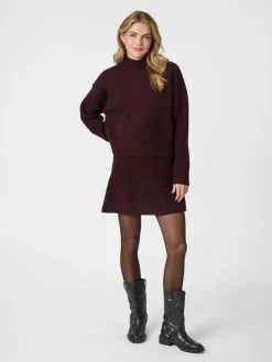 Gisa Striknederdel, Wine, 36