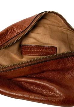 Gisela Bæltetaske, Walnut