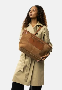 Helia Shopper, Walnut