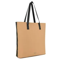 Hunter Shopper, Sand