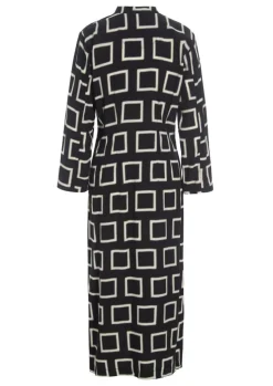 Iki Kjole, Hopscotch, L