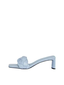 Jessica Sandaler, Airy Blue, 36