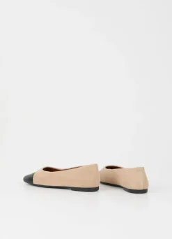 Jolin Ballerinasko, Safari, 38