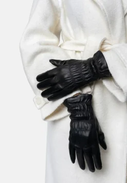 Kara S Handsker, Black, M