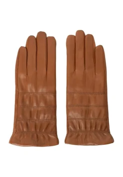 Kara S Handsker, Cognac, L