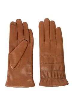 Kara S Handsker, Cognac, L