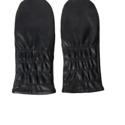 Kara S Vanter, Black, M