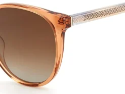 Kimberly Solbriller, Krystal Brun