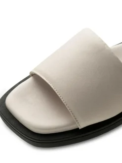 Krista Sandaler, Off White, 39