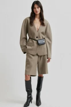 Levelup Tailored Shorts, Mid Brown Melange, M