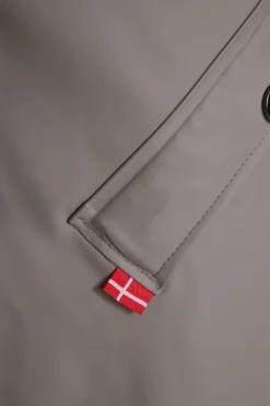 Liesa Regnjakke, Rock, 46