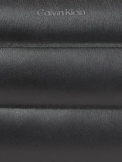 Line Quilt Camera Crossbody Taske, Black