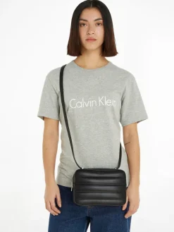 Line Quilt Camera Crossbody Taske, Black