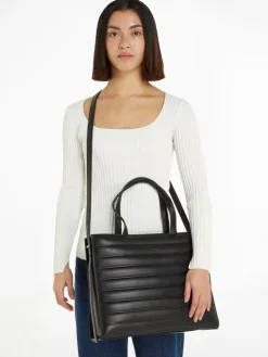 Line Quilt Medium Tote Taske, Black