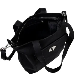 Louise Shopper, Sort