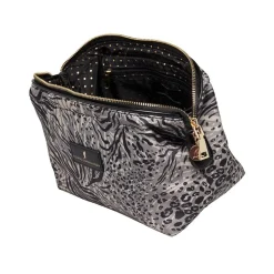 Mia Makeuptaske, Animal Fusion