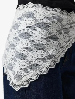 Naina Lace Hip Tørklæde, White