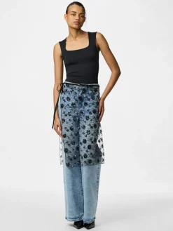 Natasja Lace Sarong, Black