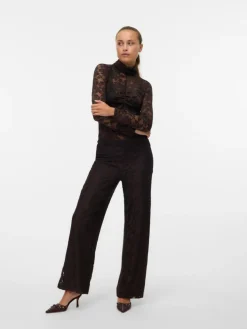 Neline Bukser, Chocolate Torte, S