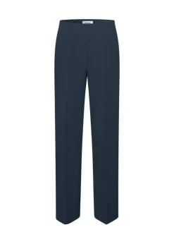 Nelli Bukser, Navy Sky, M