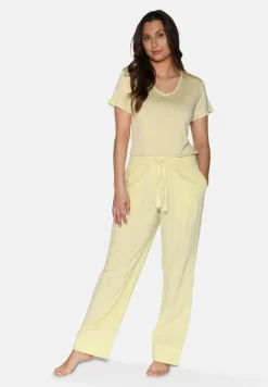 Nicola Natbukser, Hay, M