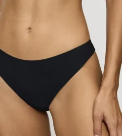 Pretty Micro G-string, Black, M