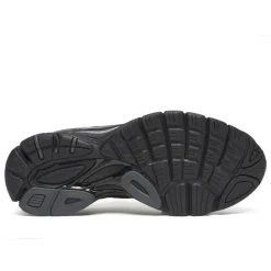 Progrid Guide 7 Sneakers, Black/ Silver, 39