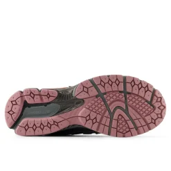 1906R Sneakers, Dark Silver Metallic/Rosewood, 40.5