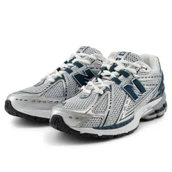 1906R Sneakers, Silver Metallic/Deep Ocean, 38,5