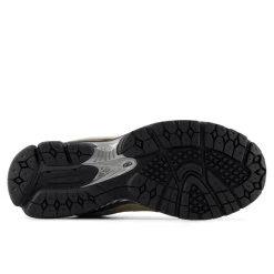 2002R Sneakers, Stoneware/Castlerock, 45.5