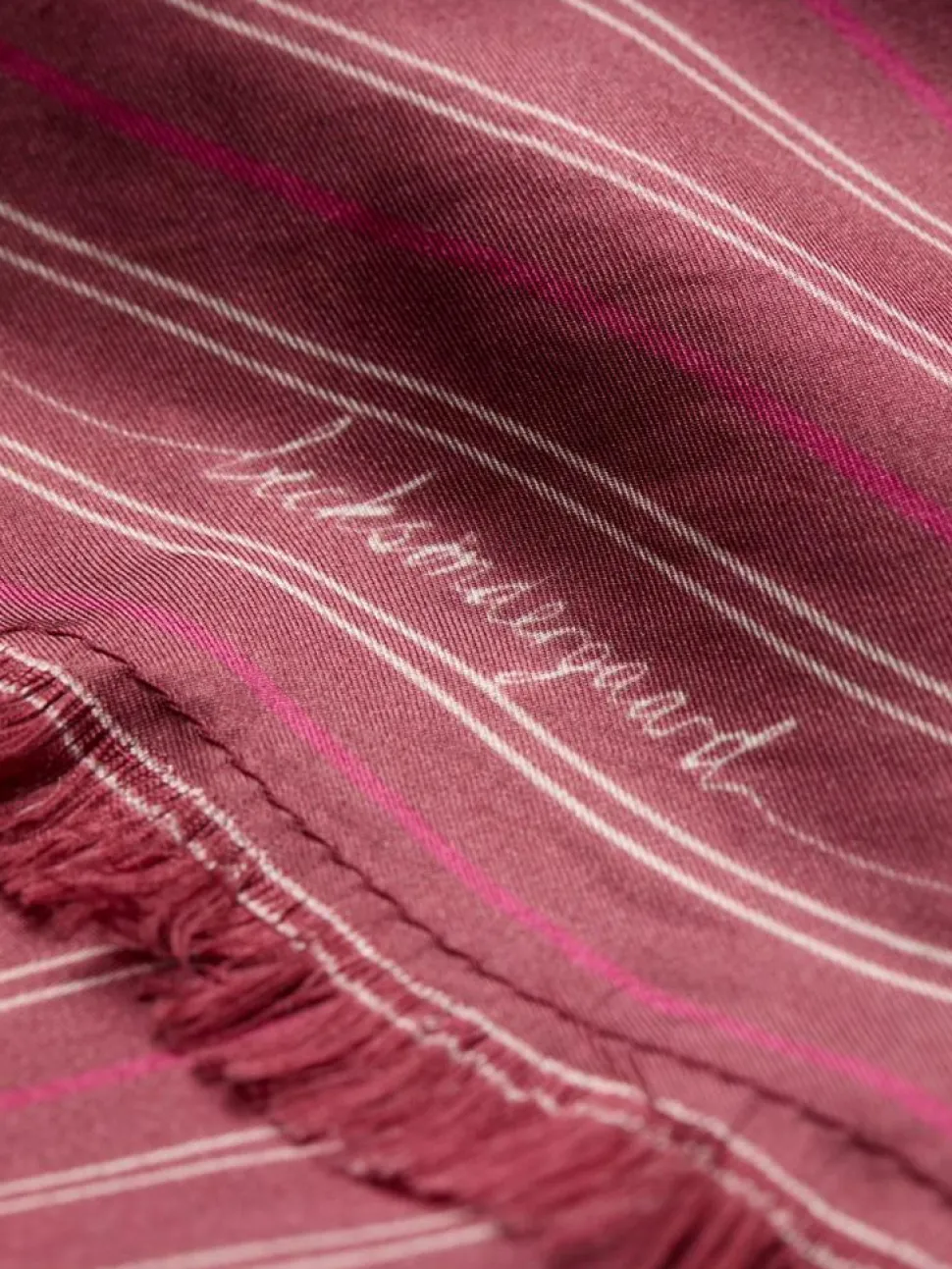 Strifilia Sia Tørklæde, Tibetan Red