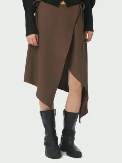 Tarko Nederdel, Dusty Brown, 38