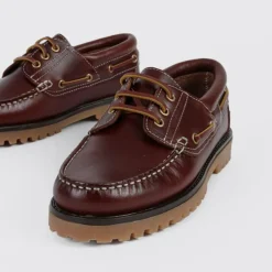 Taylor Sejlersko, Mahogany, 39