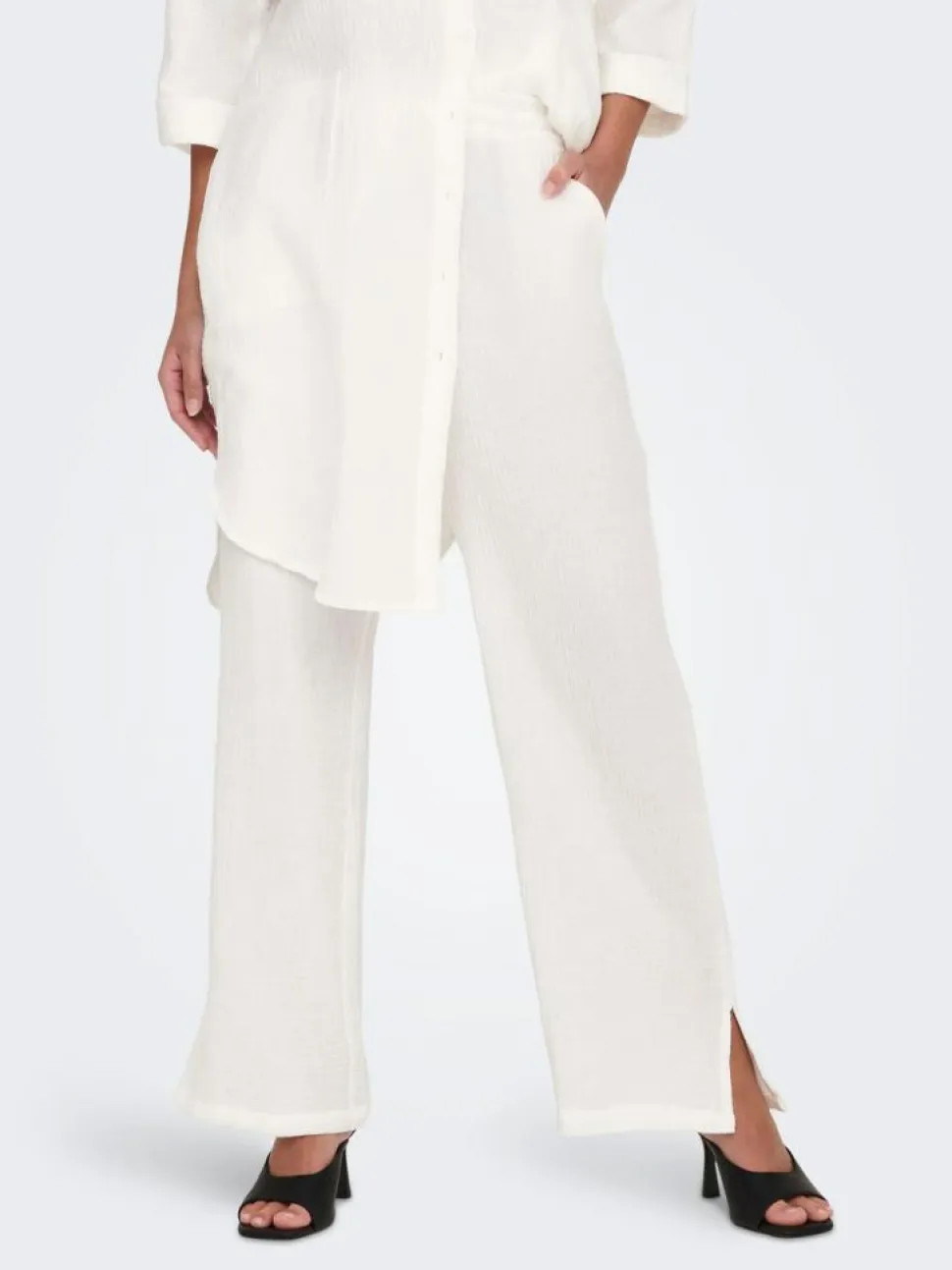 Theis Bukser, Cloud Dancer, M