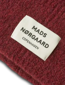 Tosca Anju Hat, Winery