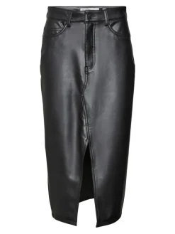 Veri Nederdel, Black, M